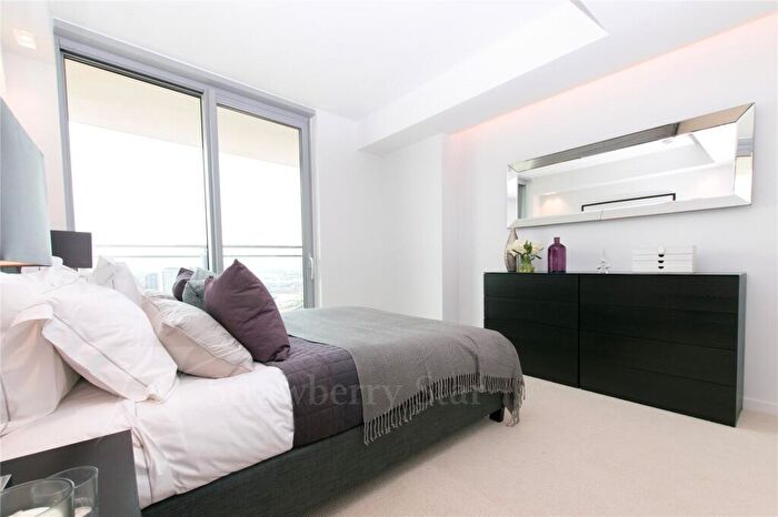 1 Bedroom Apartment To Rent In Tidal Basin Road, London, E16