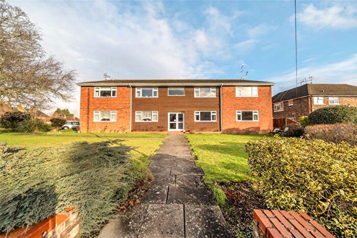 1 Bedroom Flat For Sale In Mayfield, London Road, Dunton Green, Sevenoaks, TN13