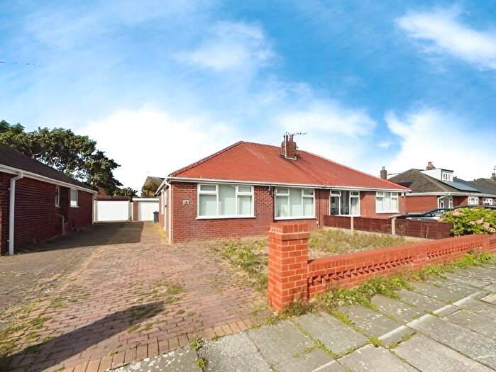 3 Bedroom Semi-Detached House To Rent In Allandale Avenue, Thornton-Cleveleys, Lancashire, FY5