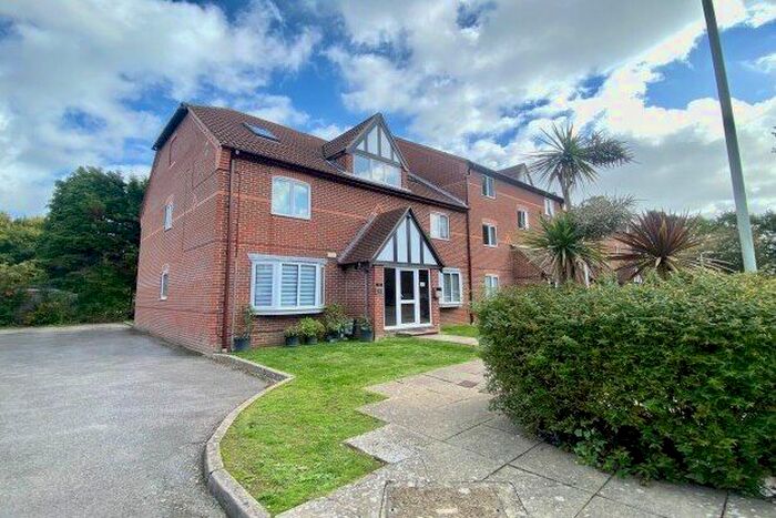 1 Bedroom Flat To Rent In Elson Road, Gosport, PO12