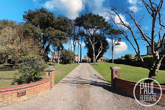 6 Bedroom Detached House For Sale In Corton Road, Corton, NR32