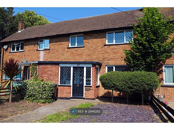 2 Bedroom Terraced House To Rent In Littlebrook Manorway, Dartford, DA1