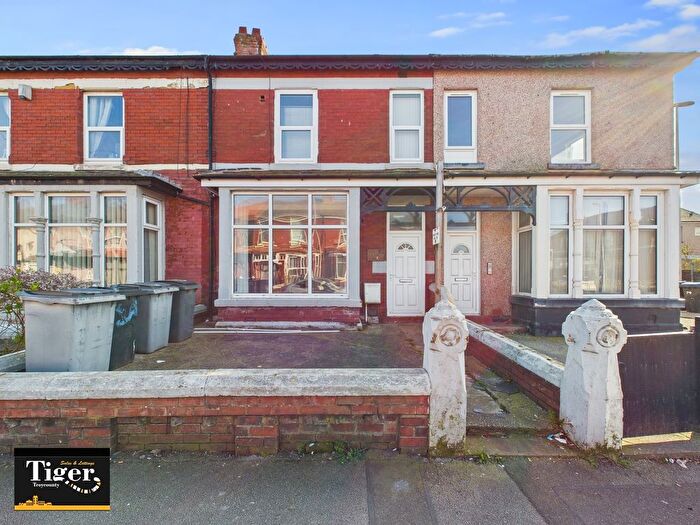 1 Bedroom Flat To Rent In Warley Road, Blackpool, FY1