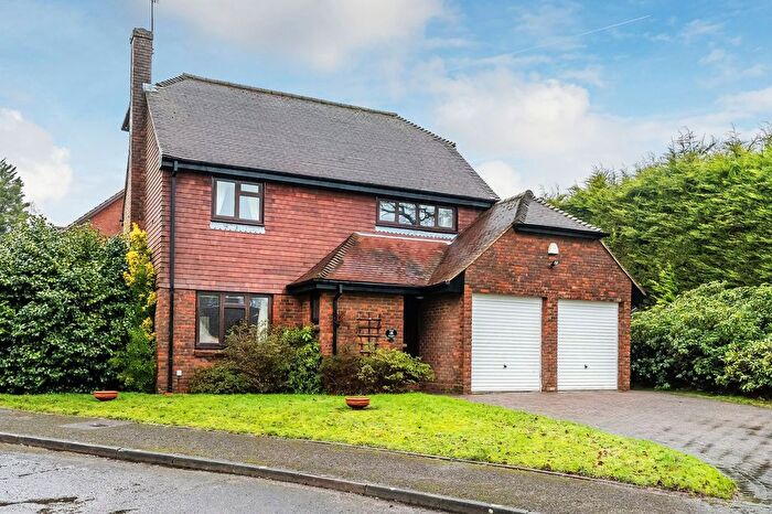 4 Bedroom Detached House For Sale In Camden Park, Tunbridge Wells, TN2