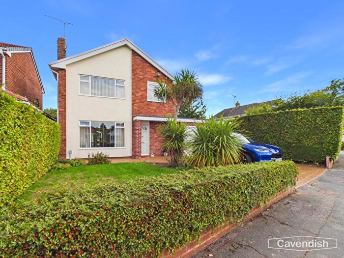 2 Bedroom Detached House For Sale In Alpraham Crescent, Upton, Chester, CH2