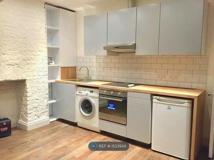 1 Bedroom Flat To Rent In Nelson Road, London, N8