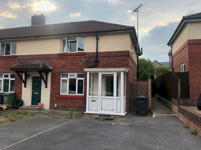 2 Bedroom Ground Flat To Rent In Alice Templer Close, Exeter, EX2