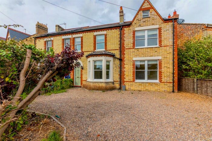 4 Bedroom Semi-Detached House To Rent In Blinco Grove, Cambridge, Cambridgeshire, CB1