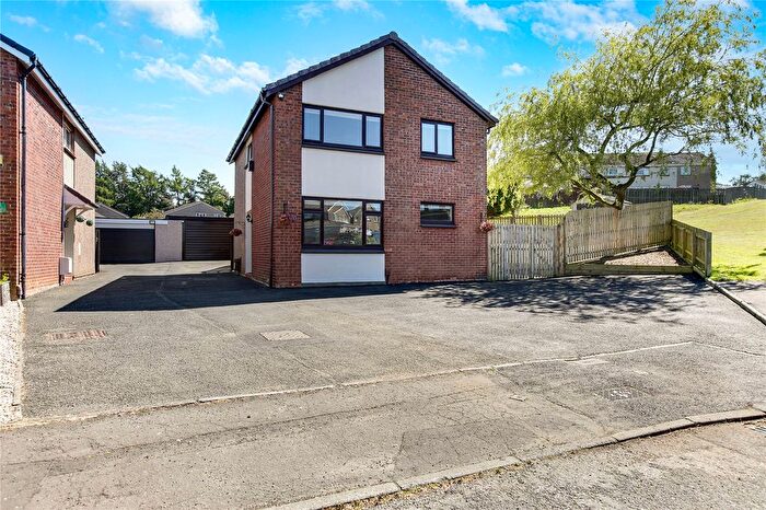 3 Bedroom Detached House For Sale In Fenwick Drive, Hamilton, South Lanarkshire, ML3