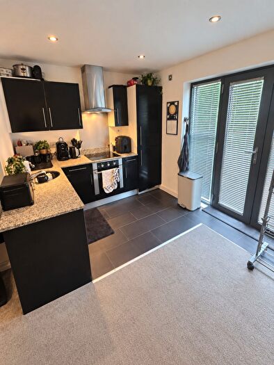 2 Bedroom Apartment To Rent In Regent Street, Chapel Allerton, Leeds, LS7