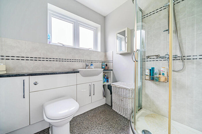 4 Bedroom Detached House For Sale In Chestnut Close, Nailsworth, GL6