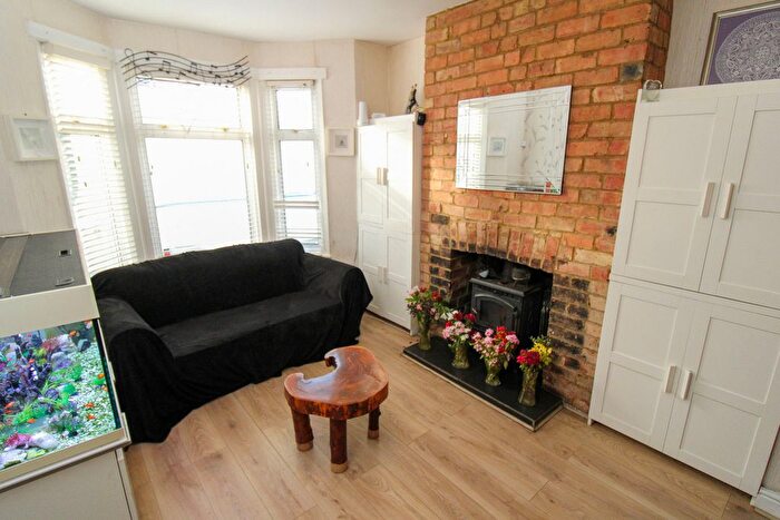 3 Bedroom Terraced House For Sale In Steene Street, Northampton, NN5