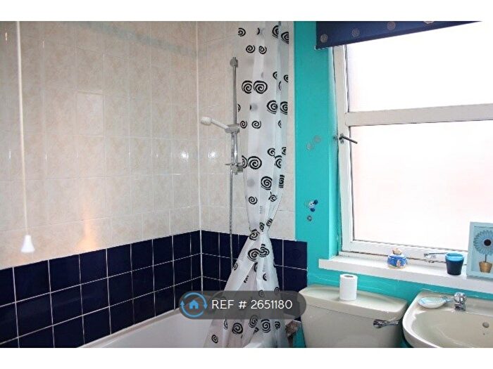 1 Bedroom Flat To Rent In Eastwood Avenue, Glasgow, G41