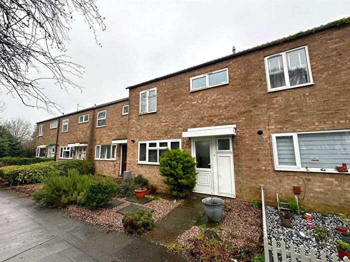 3 Bedroom Terraced House For Sale In Bakers Lane, Peterborough, PE2