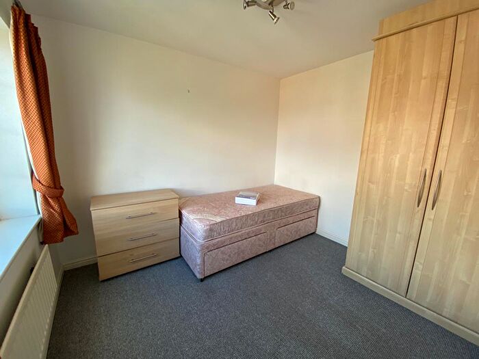 4 Bedroom Town House To Rent In Raleigh Close, Trent Vale, ST4