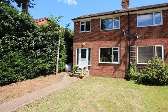 3 Bedroom End Of Terrace House To Rent In St Stephens Court, Canterbury, Kent, CT2
