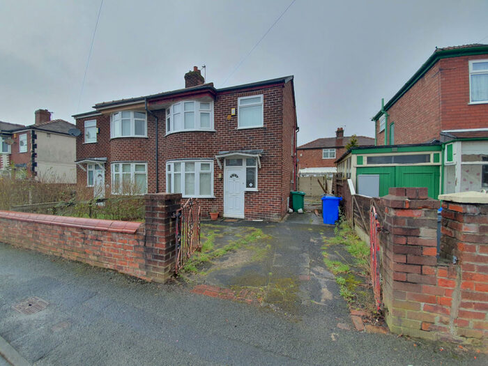 3 Bedroom Semi-Detached House To Rent In Gatling Avenue, Manchester, M12