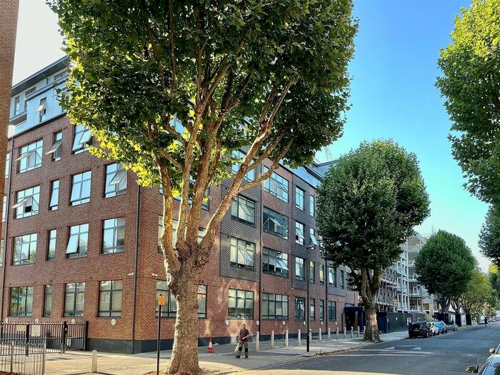 1 Bedroom Flat To Rent In Zenith House, Lawrence Road, London, N15