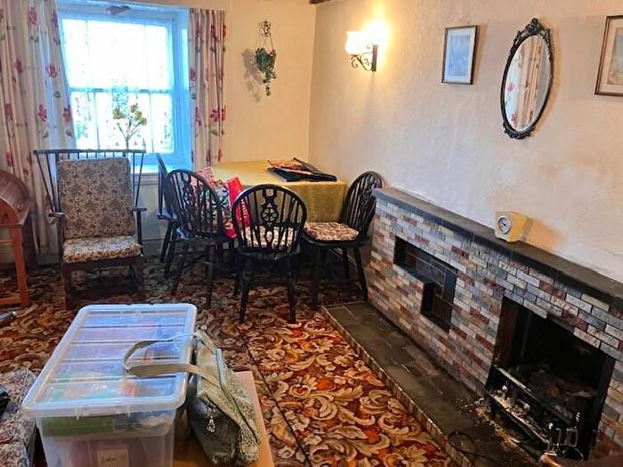 3 Bedroom Terraced House For Sale In Pant Llwyd, Blaenau Ffestiniog, LL41