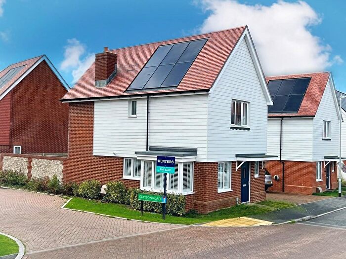 2 Bedroom Detached House For Sale In Arrow Way, Lenham, Maidstone, ME17