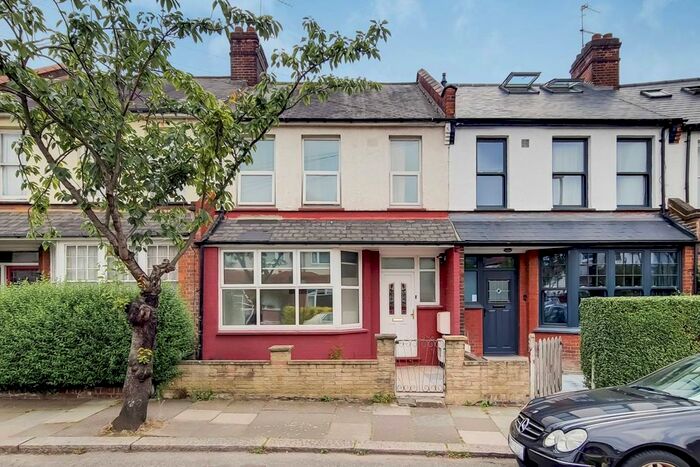 1 Bedroom Flat To Rent In Downhills Avenue, London, Lg, Tottenham, London, N17