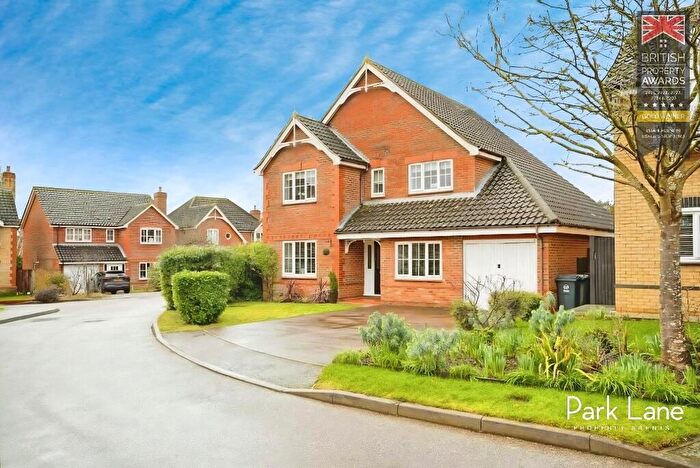 4 Bedroom Detached House For Sale In Saddlers Close, Bishops Stortford, CM23