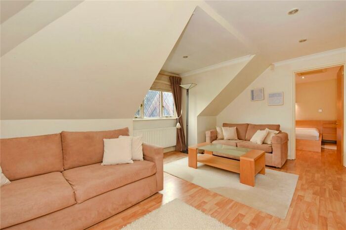 1 Bedroom Apartment To Rent In Hambleden, Henley-on-Thames, Oxfordshire, RG9