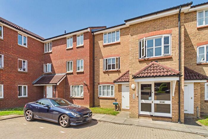 1 Bedroom Flat For Sale In Horndean Road, Bracknell, Berkshire, RG12