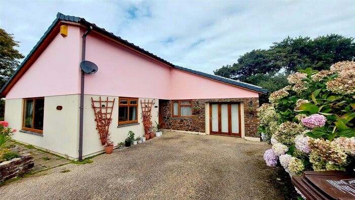 5 Bedroom Detached House To Rent In Colborne Avenue, Illogan, Redruth, TR16