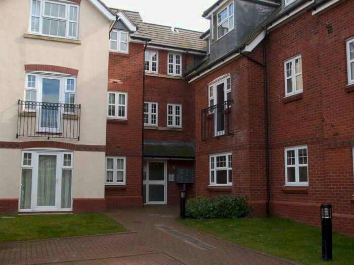 2 Bedroom Flat To Rent In Wilmslow Court, Sagars Road, Handforth SK9