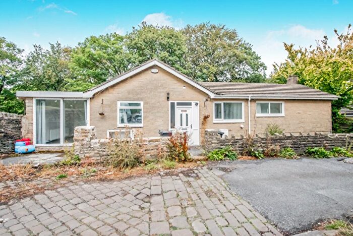 5 Bedroom Bungalow For Sale In Peel Park View, Bradford, BD3