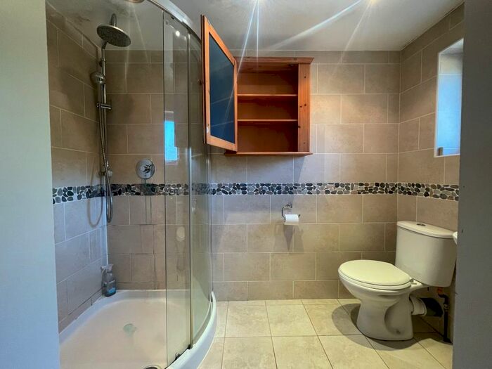 4 Bedroom Detached House For Sale In The Cottages, Oakridge Lane, Aldenham, Hertfordshire, WD25