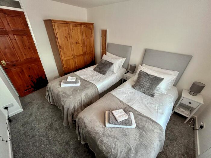 3 Bedroom Terraced House To Rent In Nightingale Lane, Wellingborough, NN8