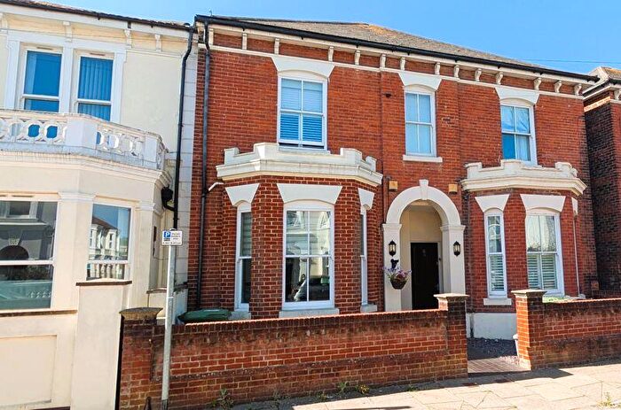 4 Bedroom Semi-Detached House For Sale In Cavendish Road, Southsea, PO5