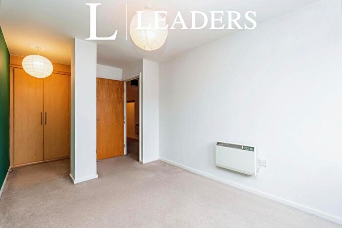 2 Bedroom Apartment To Rent In Sirocco, Ocean Village, SO14