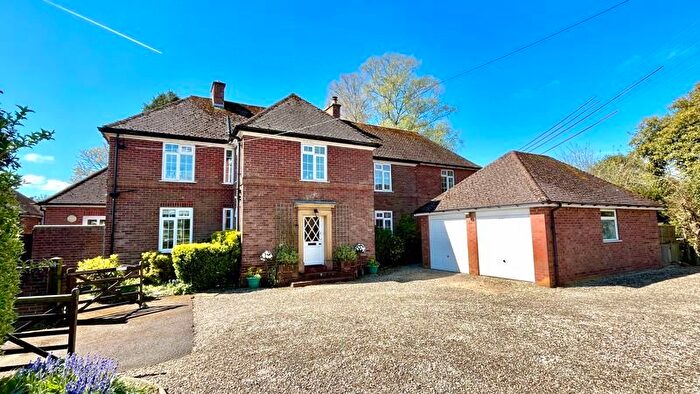 5 Bedroom Detached House For Sale In Forton Road, Chard, Somerset, TA20