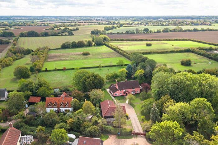 4 Bedroom Detached House For Sale In Moats Tye, Combs, Stowmarket, IP14