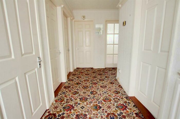 3 Bedroom Detached Bungalow For Sale In High Street, Mablethorpe, LN12