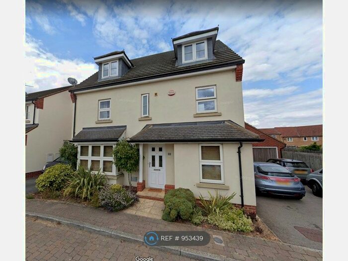 6 Bedroom Detached House To Rent In Milton Keynes, Milton Keynes, MK4