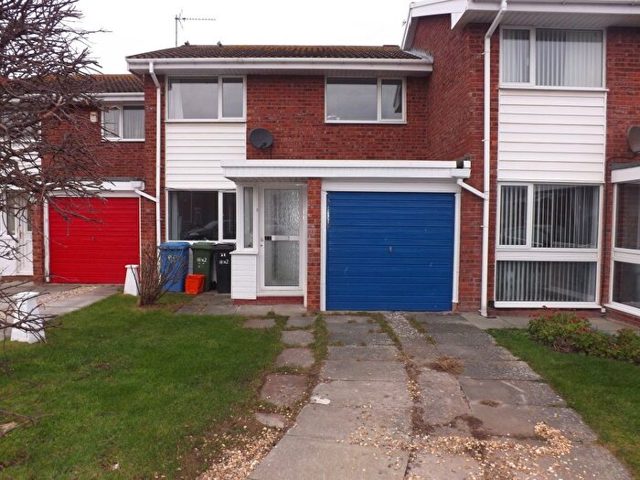 3 Bedroom Property To Rent In Lon Gwyndaf, Prestatyn, LL19