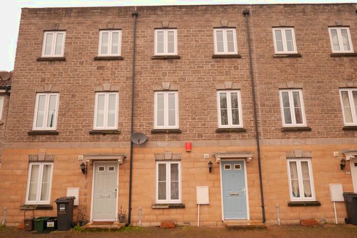 4 Bedroom Town House To Rent In Worlemoor Road, Weston-Super-Mare, North Somerset, BS24
