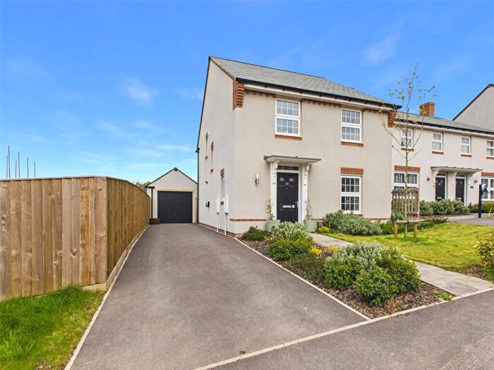 4 Bedroom Detached House For Sale In Metherall Field, Okehampton, Devon, EX20