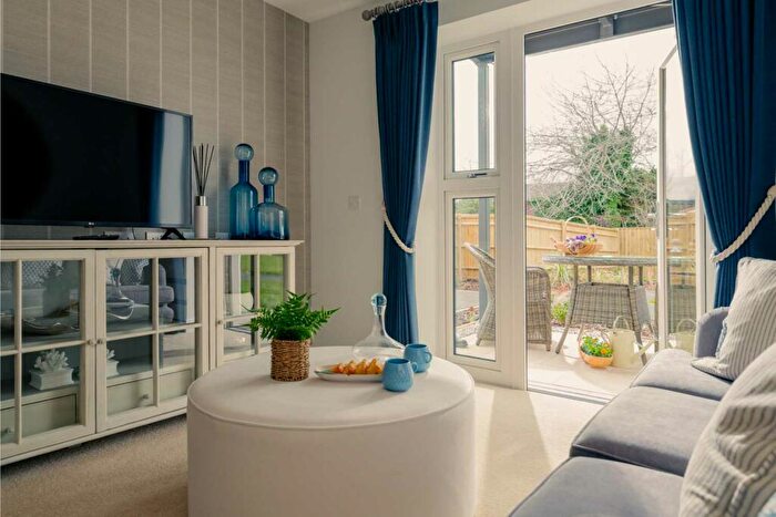 1 Bedroom Retirement Property To Rent In Kenn Road, Clevedon, North Somerset, BS21