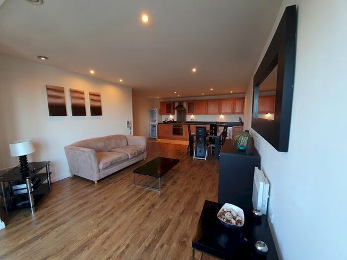 2 Bedroom Flat To Rent In Masshouse Plaza, Birmingham, B5