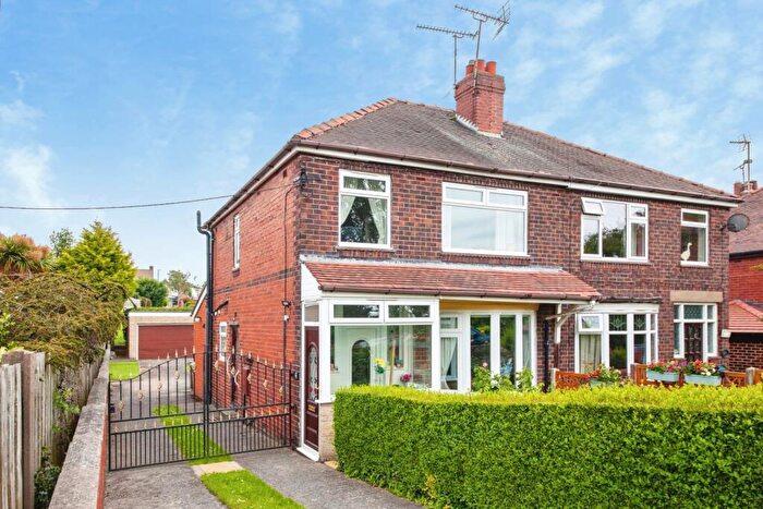 3 Bedroom Semi-Detached House For Sale In Springwood Lane, High Green, Sheffield, S35