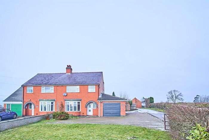 3 Bedroom Semi Detached House To Rent In Bagworth Road, Barlestone, CV13