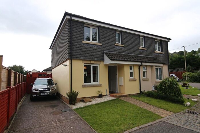 3 Bedroom Property To Rent In The Deanes, Tiverton, EX16