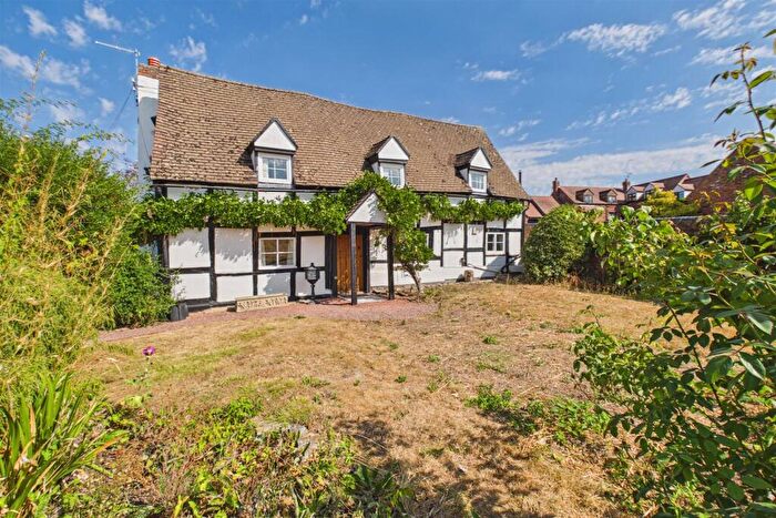 3 Bedroom Detached House For Sale In Cottage Reduced For Auction | Twyning |, GL20