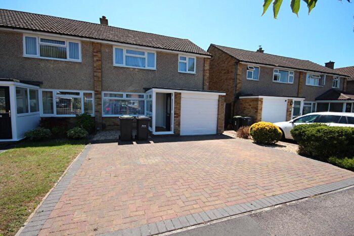 3 Bedroom Semi-Detached House To Rent In Tavistock Gardens, Havant, PO9