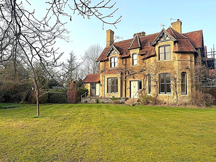 3 Bedroom Detached House For Sale In Burford Lodge, Burford Lea, Elstead, GU8